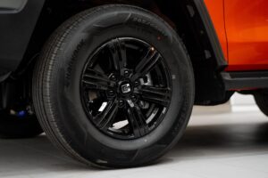 90d09a7b00a89d6918f8c96363efaf5e