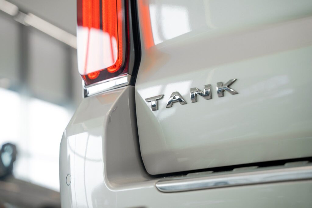 925348fd2b5cb8c2f57b65385a017440